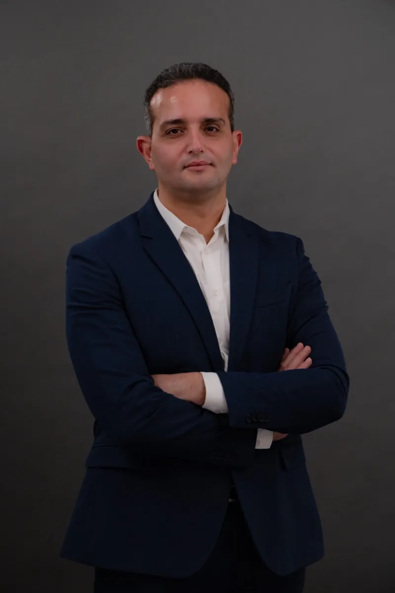 Adel Oulefki Oulefki